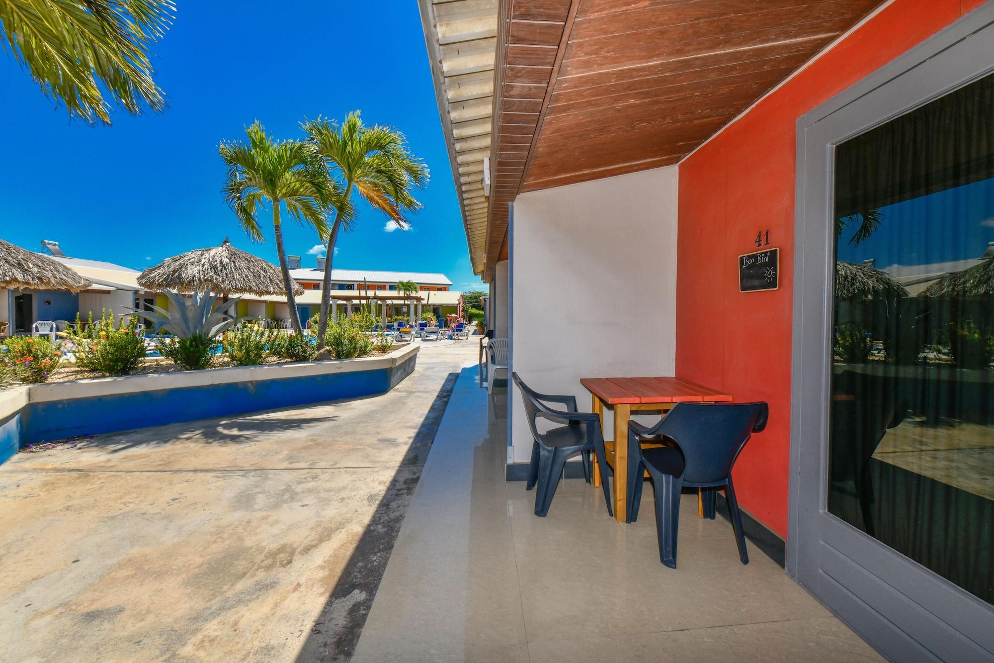 Aruba Blue Village Hotel And Apartments Palm Beach Exterior photo